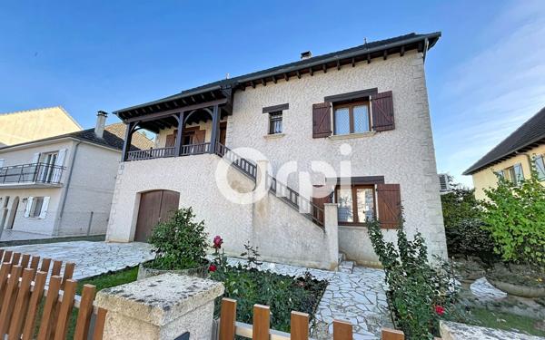 Maison à vendre    7 pièces •  Brive-la-Gaillarde