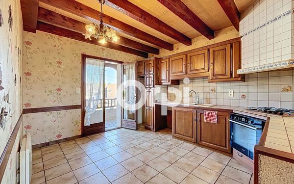 Maison à vendre    7 pièces •  Brive-la-Gaillarde