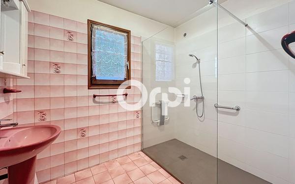 Maison à vendre    7 pièces •  Brive-la-Gaillarde