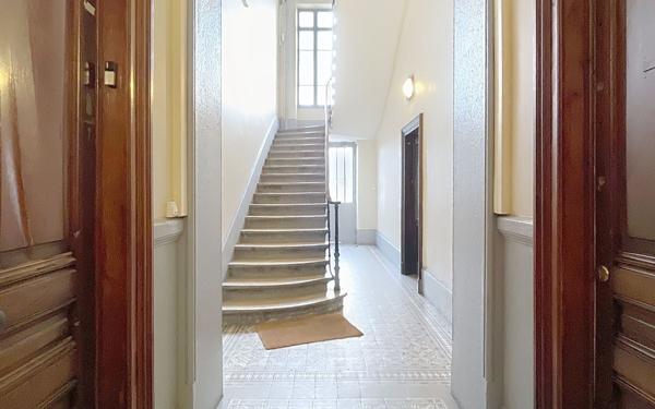 Appartement à vendre    2 pièces • 36,83 m2 Villeurbanne