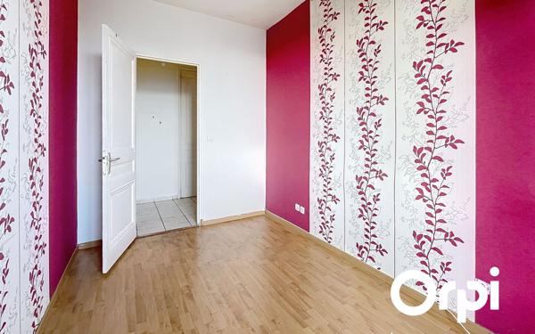 Appartement à vendre    2 pièces • 36,83 m2 Villeurbanne