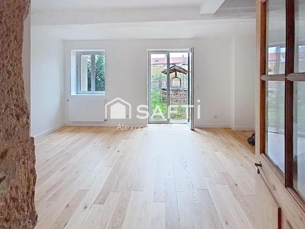 MAISON DE VILLAGE 123 M²