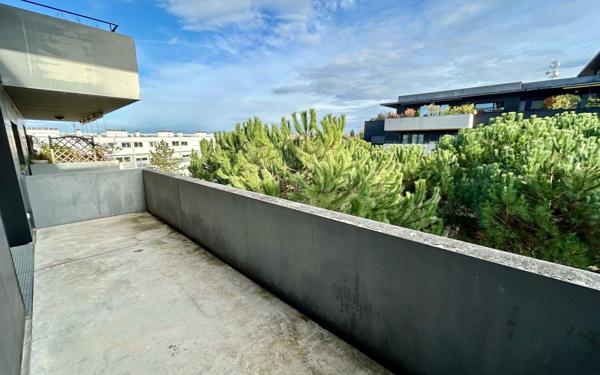 Appartement à vendre    3 pièces • 62,89 m2 Cenon