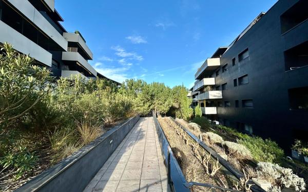 Appartement à vendre    3 pièces • 62,89 m2 Cenon