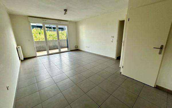 Appartement à vendre    3 pièces • 62,89 m2 Cenon