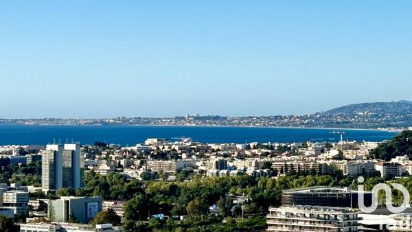 Appartement à vendre 4 pièces 77 m² Nice