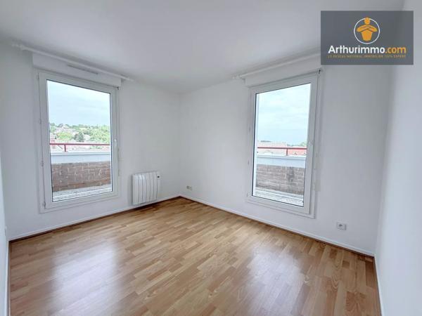 Vente                                                      Appartement
                        
                     4 pièces                      86 m2                     à Margny-Lès-Compiègne