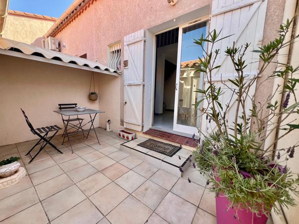 Maison à la plage (jardin et garage)