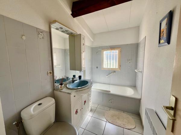 Maison à la plage (jardin et garage)