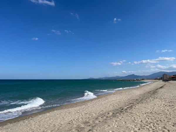 Maison à la plage (jardin et garage)