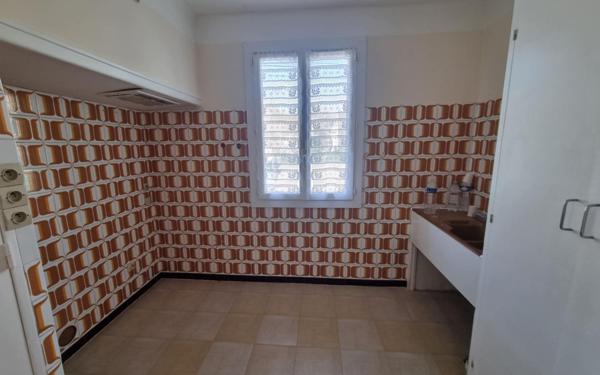 Maison à vendre    5 pièces • 73 m2 Montfavet - Avignon