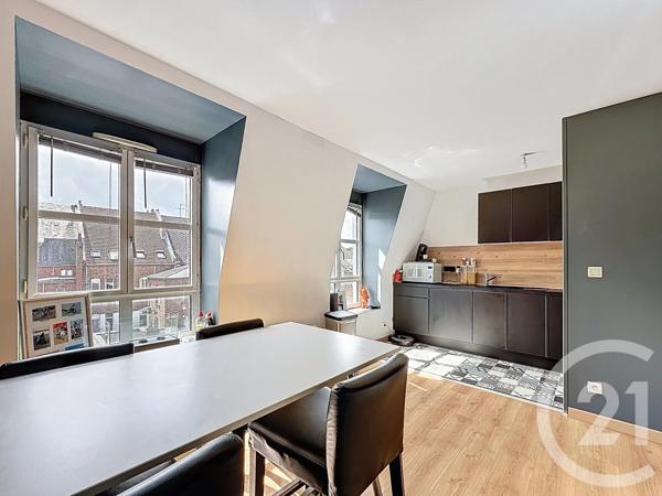 Appartement F3 à vendre  3 pièces - 64 m 2   CAMBRAI  - 59