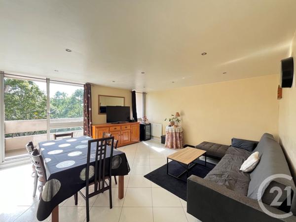 Appartement F4 à vendre  4 pièces - 77,64 m2 ELANCOURT - 78