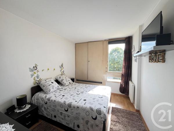 Appartement F4 à vendre  4 pièces - 77,64 m2 ELANCOURT - 78