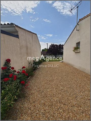 Maison à LES EGLISES-D'ARGENTEUIL, 17400 - 4 pièces 87m²