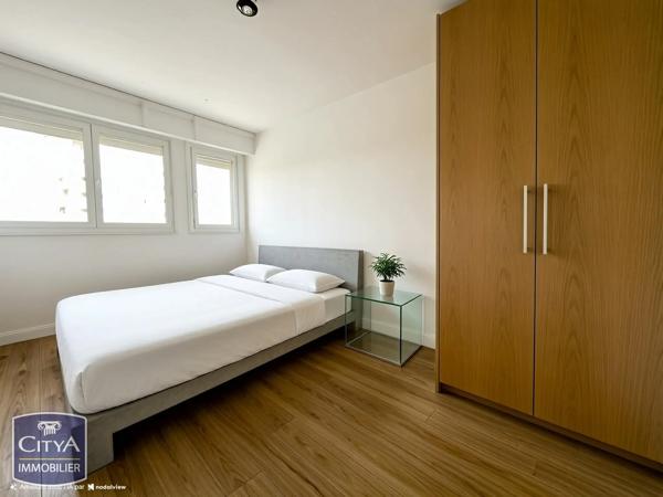 Appartement à vendre 5 pièces 110.26m² Poitiers (86000)