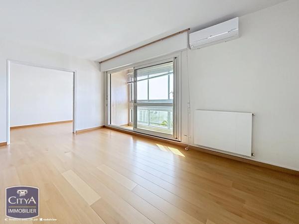 Appartement à vendre 5 pièces 110.26m² Poitiers (86000)