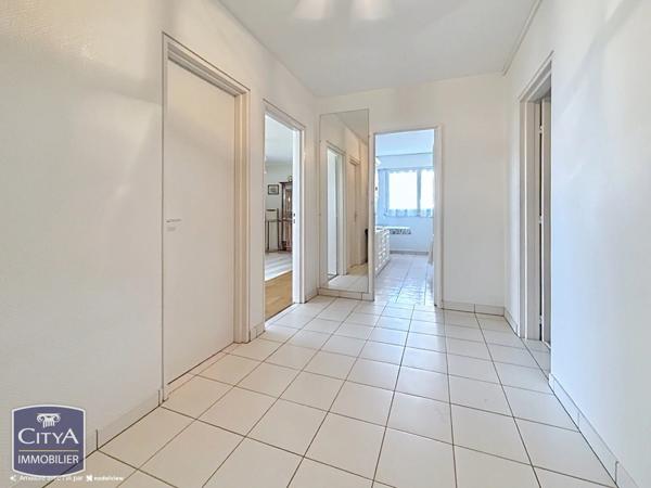 Appartement à vendre 5 pièces 110.26m² Poitiers (86000)