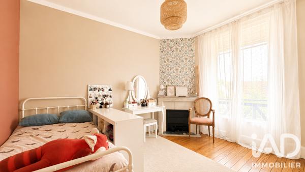 Maison à vendre 6 pièces 123 m² Crépy-en-Valois