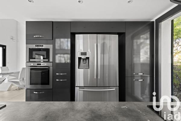 Maison à vendre 5 pièces 155 m² Peynier