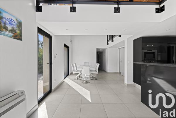 Maison à vendre 5 pièces 155 m² Peynier