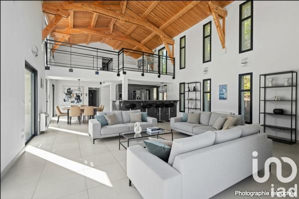 Maison à vendre 5 pièces 155 m² Peynier