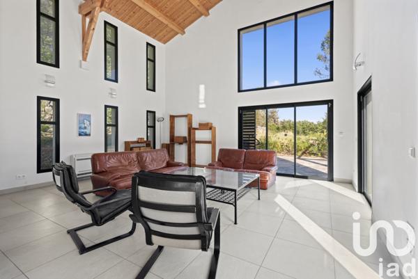 Maison à vendre 5 pièces 155 m² Peynier