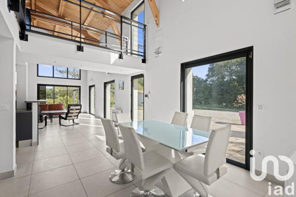 Maison à vendre 5 pièces 155 m² Peynier