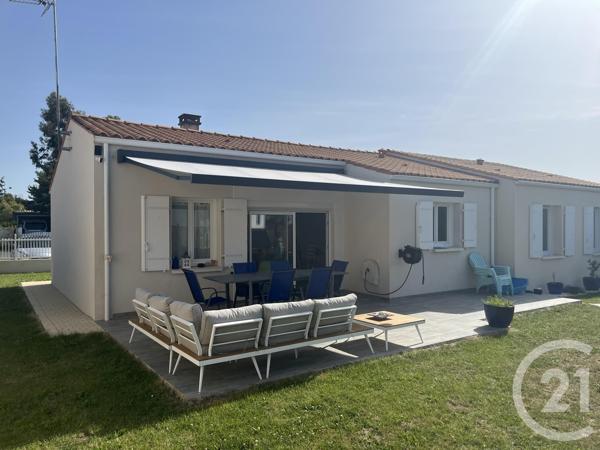 Maison à vendre  5 pièces - 99,70 m 2   LE GRAND VILLAGE PLAGE  - 17