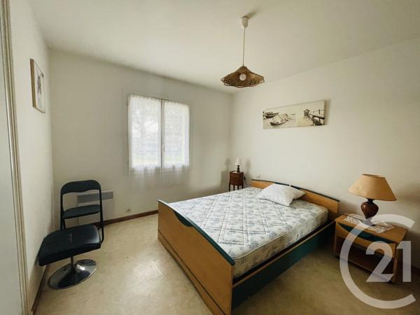 Maison à vendre  5 pièces - 99,70 m 2   LE GRAND VILLAGE PLAGE  - 17