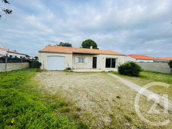Maison à vendre  5 pièces - 99,70 m 2   LE GRAND VILLAGE PLAGE  - 17