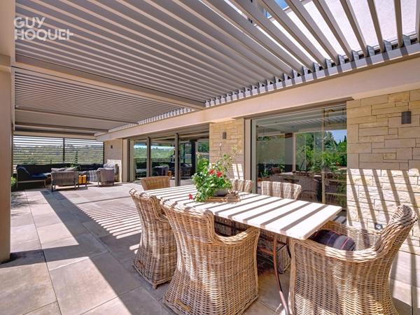 Mougins - À deux pas du Royal Mougins Golf, une propriété confidentielle aux finitions d'exception