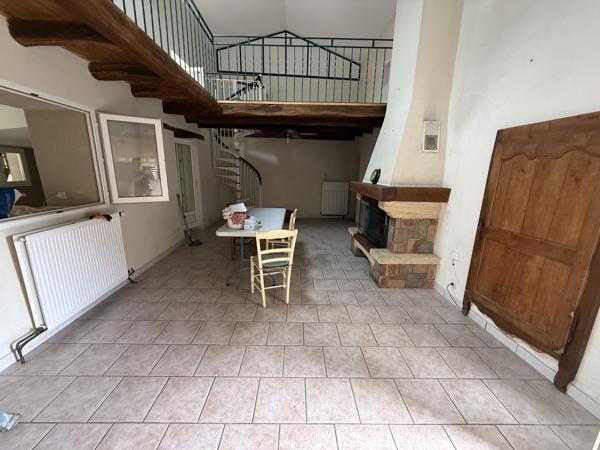 Location Maison T5 avec jardin - SMARVES