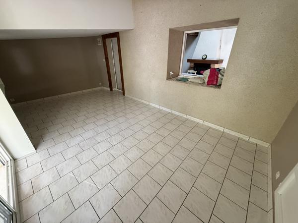Location Maison T5 avec jardin - SMARVES