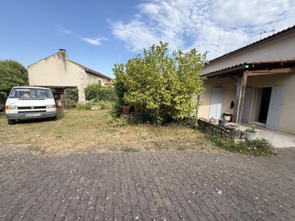 Location Maison T5 avec jardin - SMARVES