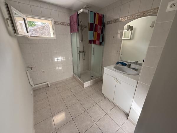 Location Maison T5 avec jardin - SMARVES