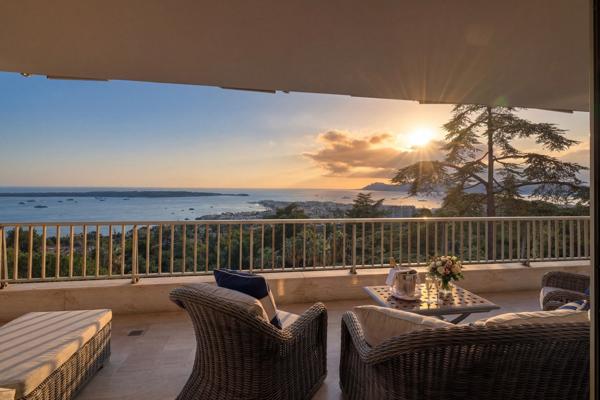 Vente Appartement de luxe Cannes 6 Pièces 240 m²