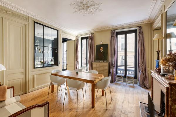 Vente Appartement de luxe Paris 10 7 Pièces 196.36 m²