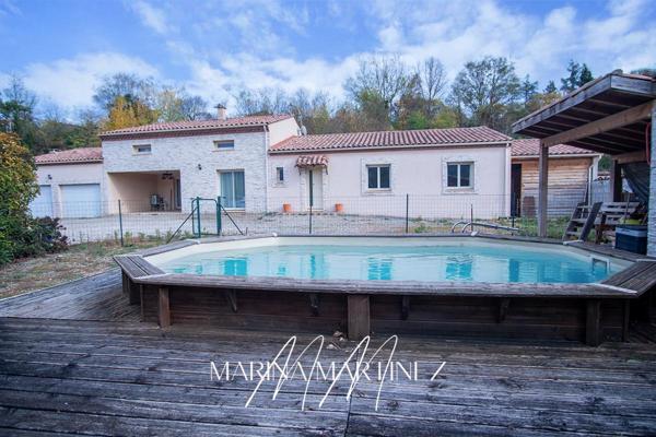 Villa Plain Pied 242 m2 avec jardin et piscine