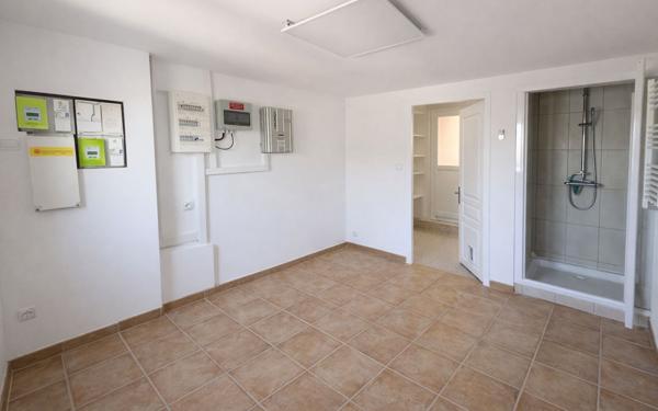 Maison à vendre    5 pièces •  Palaja