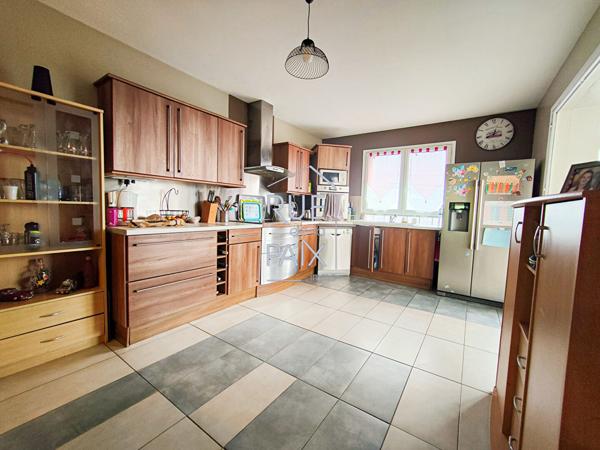 86490 BEAUMONT SAINT CYR Maison Beaumont Saint Cyr 5 pièce(s) 153 m2