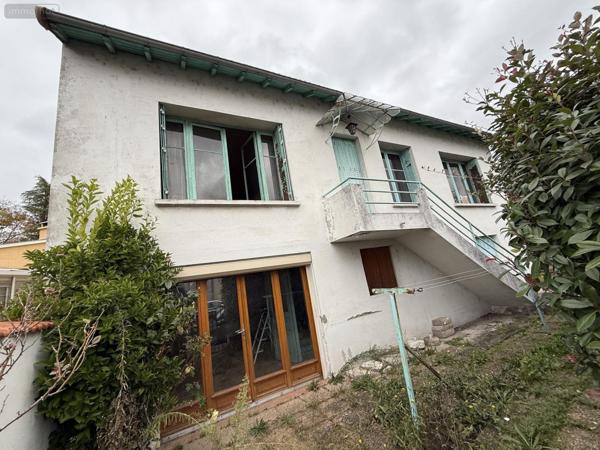 Maison à vendre à Abrest dans l'Allier (03200), ref : 2025/980-03020