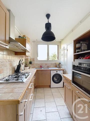 Appartement T4 à vendre  4 pièces - 70,73 m2 COMPIEGNE - 60