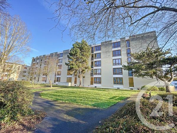 Appartement T4 à vendre  4 pièces - 70,73 m2 COMPIEGNE - 60