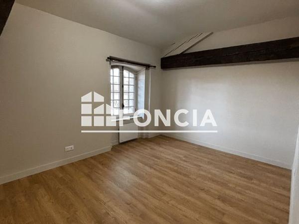 Location Appartement 3 pièces 74.3 m² - Narbonne 11100