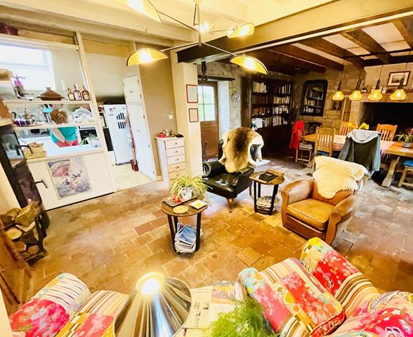 Brissac-Loire-Aubance - maison ancienne rénovée avec vie de plain-pied et jardin à 20 minutes du Sud d'Angers