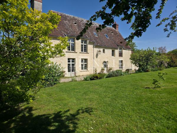 Ferme-manoir fin XVe siècle avec dépendances dans l'Orne (Basse-Normandie)