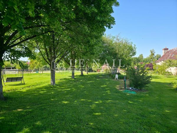 Ferme-manoir fin XVe siècle avec dépendances dans l'Orne (Basse-Normandie)