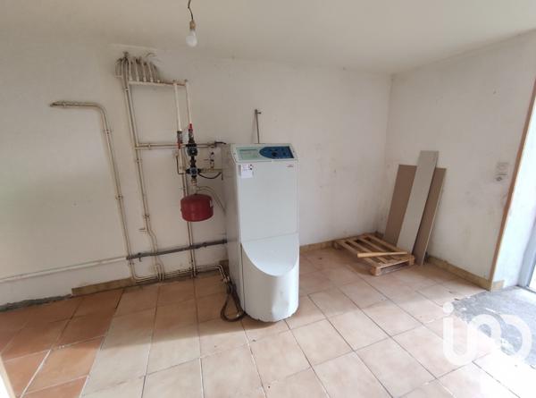 Longère 5 pièces de 138 m² à Chauvigny (86300)