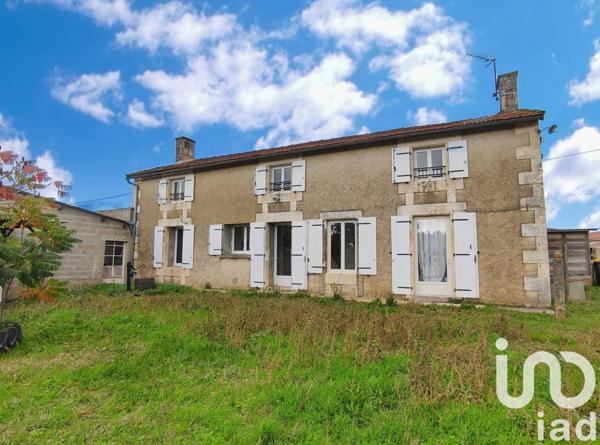 Longère 5 pièces de 138 m² à Chauvigny (86300)
